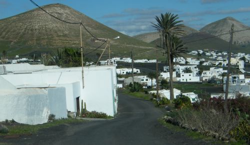 El club de vuelo libre de Lanzarote se suma a la protesta contra la construcción del Mirador de Tinasoria