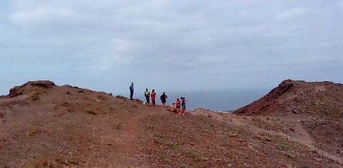 Rescatan en helicóptero a una mujer que hacía senderismo en Montaña Roja