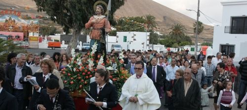 La  procesión religiosa despide a San Isidro Labrador hasta el próximo año