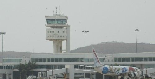 Ocho nuevos vuelos cancelados desde Lanzarote por las cenizas del volcán islandés