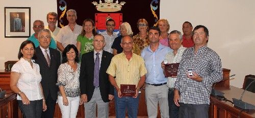 El Ayuntamiento de Arrecife homenajea a cuatro jubilados y cinco trabajadores con más de 25 años de servicio