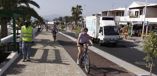 Cambia el sentido de la circulación en la avenida de Puerto del Carmen