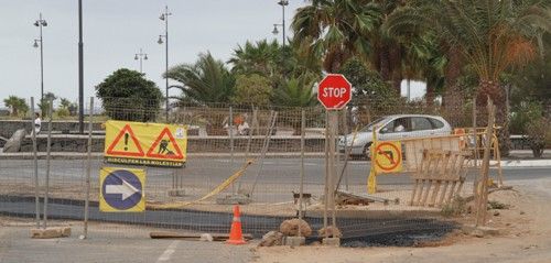 Las obras pluviales de Arrecife siguen paralizadas, pendientes de una firma entre Bruesa y las subcontratas