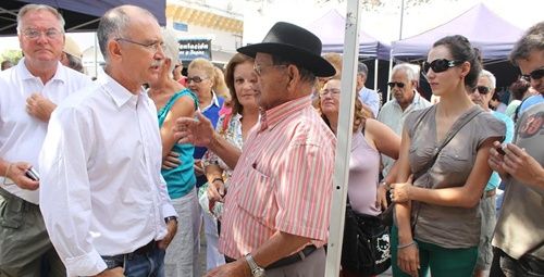 Éxito de participación en el Mercado Turístico tras su traslado al casco histórico de Arrecife