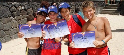 Concluye la campaña ¡Acércate a la playa del reducto! con una gran fiesta de la espuma