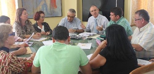 El grupo de gobierno de Arrecife rechaza los presupuestos canarios y pide diez millones en inversiones para la capital