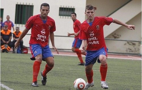 La UD Lanzarote se reencuentra con la victoria (2-0)