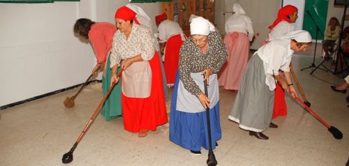 La Asociación Cultural de Mayores Cecilia Roldán inicia su semana cultural en Titerroy