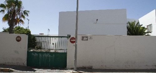 El Gobierno de Canarias afirma que es el Ayuntamiento de Arrecife el encargado del mantenimiento de los colegios