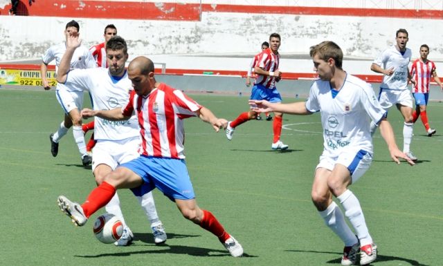 La UD Lanzarote se trae un punto de su visita al Atlético Granadilla (0-0)