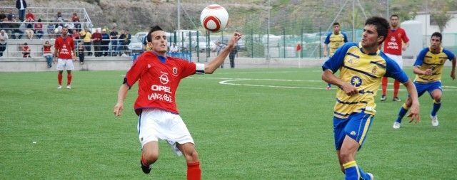 La UD Lanzarote deja con vida al filial de Las Palmas