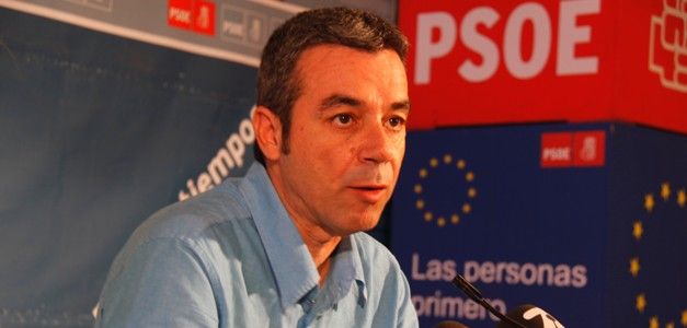 Carlos Espino (PSOE): El pacto con el PP, de momento, queda circunscrito a Arrecife