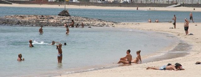 Riesgo naranja por temperaturas de hasta 37 grados en Lanzarote