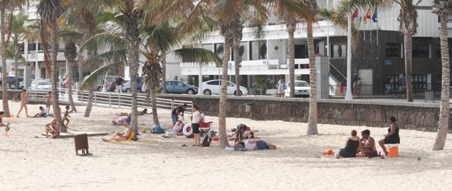 Las temperaturas se mantendrán el fin de semana y rondarán los 30 grados de máxima