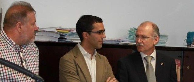 El gobierno de Arrecife traslada a los empresarios de Tenorio que ya tiene en sus manos el documento  para ordenar ese suelo