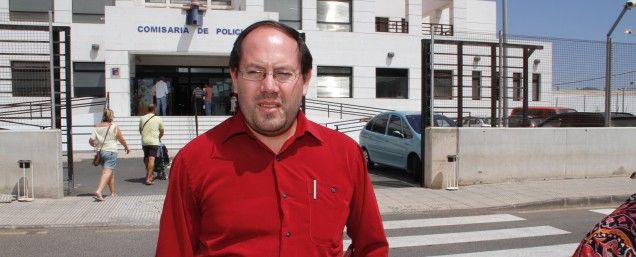 José Morales recurrirá ante la Delegación del Gobierno en Canarias para evitar su expulsión y su defensa espera que "prime la cordura"