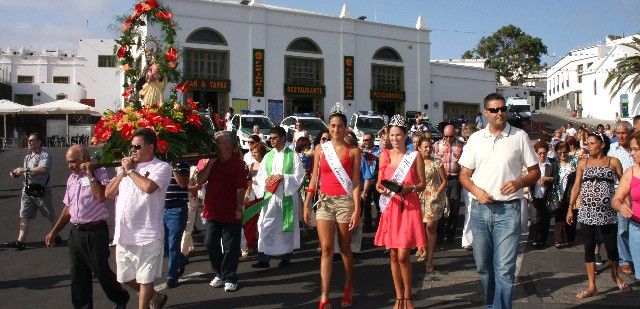 Un fin de semana repleto de actividades puso fin a las fiestas de Puerto del Carmen