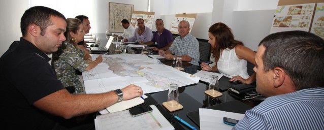 Tías trabaja en la adaptación del planeamiento municipal a la Ley de Directrices de Ordenación y Turismo de Canarias