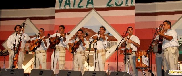 Yaiza disfrutó de "una noche mágica" con la música tradicional de las parrandas