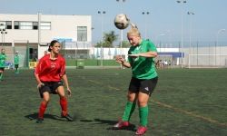 Las chicas del Marítima, líderes de la Segunda División