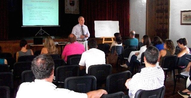 Yaiza acoge un curso de la Fecam sobre las normas para conceder licencias urbanísticas