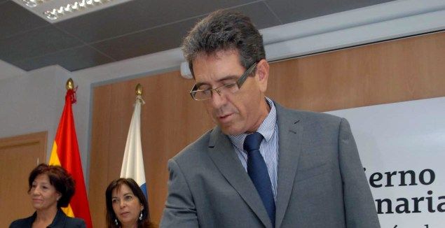 Erasmo García de León toma posesión de su cargo como director del Área de Salud de Lanzarote