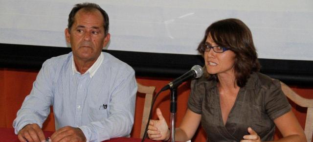 La Sociedad Democracia, escenario de la presentación del libro de José Díaz, "Dibujando Sonrisas"