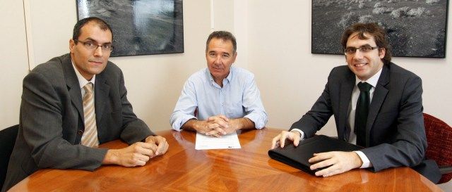 Endesa confirma al Cabildo que el nivel de emisiones de ruidos y gases de la central de Punta Grande es "prácticamente nulo"