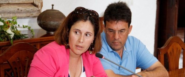 El PSOE exige al grupo de gobierno que escuche a los vecinos de Costa Teguise" y disuelva la UCCT