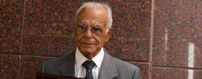 Fallece a los 89 años Román El Practicante