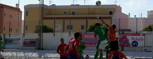 La Ud Lanzarote consigue un punto de oro ante el líder de la categoría (1-1)