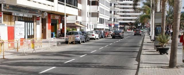 Detenido un hombre en estado de embriaguez en El Reducto por alteración del orden público