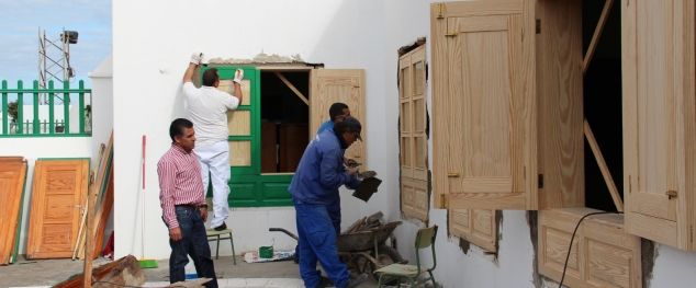 Las obras de mejora en el colegio de Uga podrían estar listas antes de que los alumnos regresen de las vacaciones de Navidad