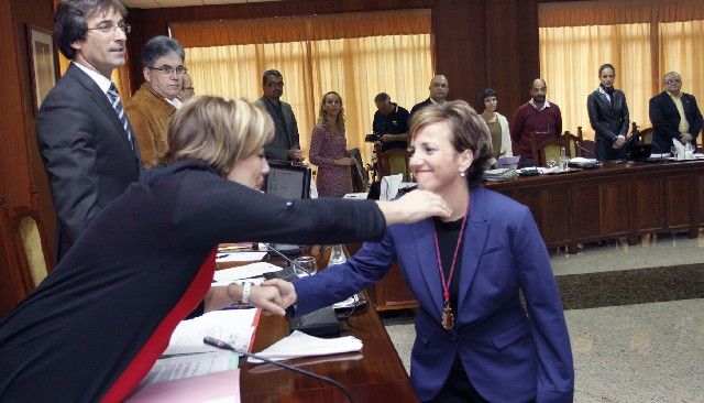 María del Cristo Acosta toma posesión como consejera del Cabildo de Lanzarote