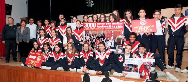 Alumnos del Colegio Santa María de los Volcanes donan 3.000 vacunas para erradicar la polio en África y Asia