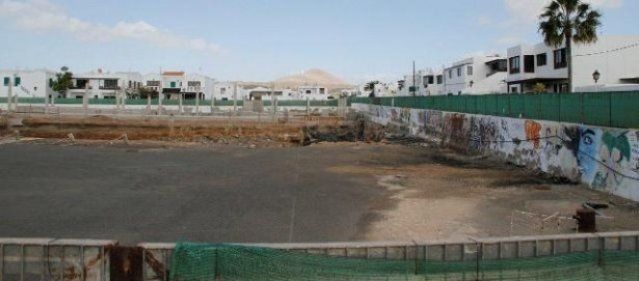 La parcela del futuro centro deportivo de Playa Honda ya está a nombre del Ayuntamiento, pero ahora se ha complicado la financiación