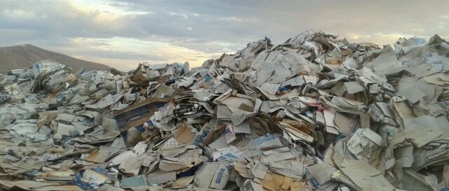 Una "montaña de basura" en Argana Alta desde hace "cinco años"