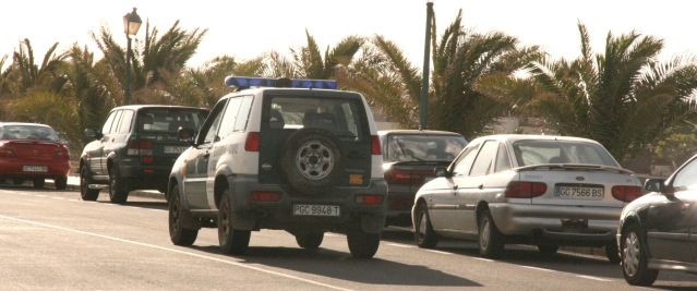 Sorprenden a dos mujeres de Arrecife tratando de introducir 780 cajetillas de tabaco en Asturias sin pagar impuestos especiales