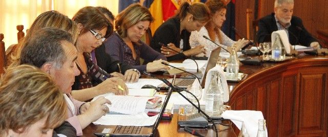 El PP critica que el Cabildo gaste 200.000 euros en el proyecto de la vía ciclista, cuando no tiene "ninguna garantía de ejecutarse"