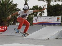 Un total de 50 personas participaron en el circuito canario de skate en Arrecife