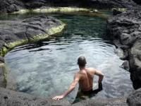 Abc.es elige a Los Charcones como una de las diez mejores piscinas naturales de España