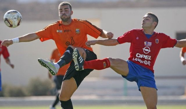 Corralejo y Lanzarote empatan en un flojo encuentro (0-0)