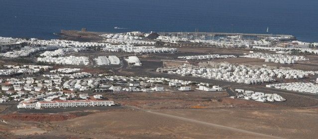 El nuevo Plan General de Ordenación de Yaiza incluye seis convenios  con promotores urbanísticos de Playa Blanca