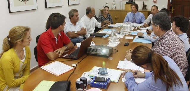 La Asamblea del Consorcio del Agua da el último paso para privatizar la gestión de Inalsa