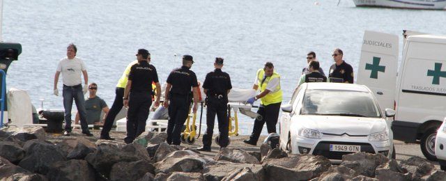 Los dos menores que viajaban en la patera serán ingresados en el Centro de Menores no Acompañados de Lanzarote