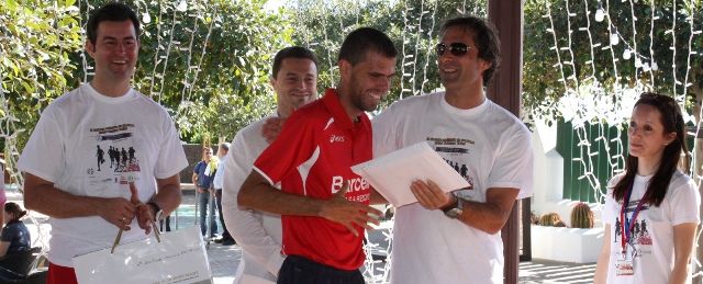 Víctor Guadalupe gana la San Silvestre solidaria de Playa Blanca