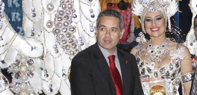 Sanginés confirma que este año no habrá Gala de la Reina en el Carnaval de Arrecife