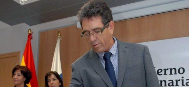 El director insular asegura que "batalló" para evitar la jubilación de siete médicos clave: "Sólo hemos podido conseguir que la plaza se cubra"