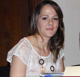 Carmen Guadalupe toma posesión de su cargo como nueva edil socialista en el municipio de Yaiza