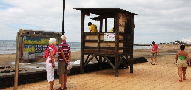 El Ayuntamiento de Tías contrata a Emerlan para Puerto del Carmen, después de que la empresa adjudicataria abandonara las playas